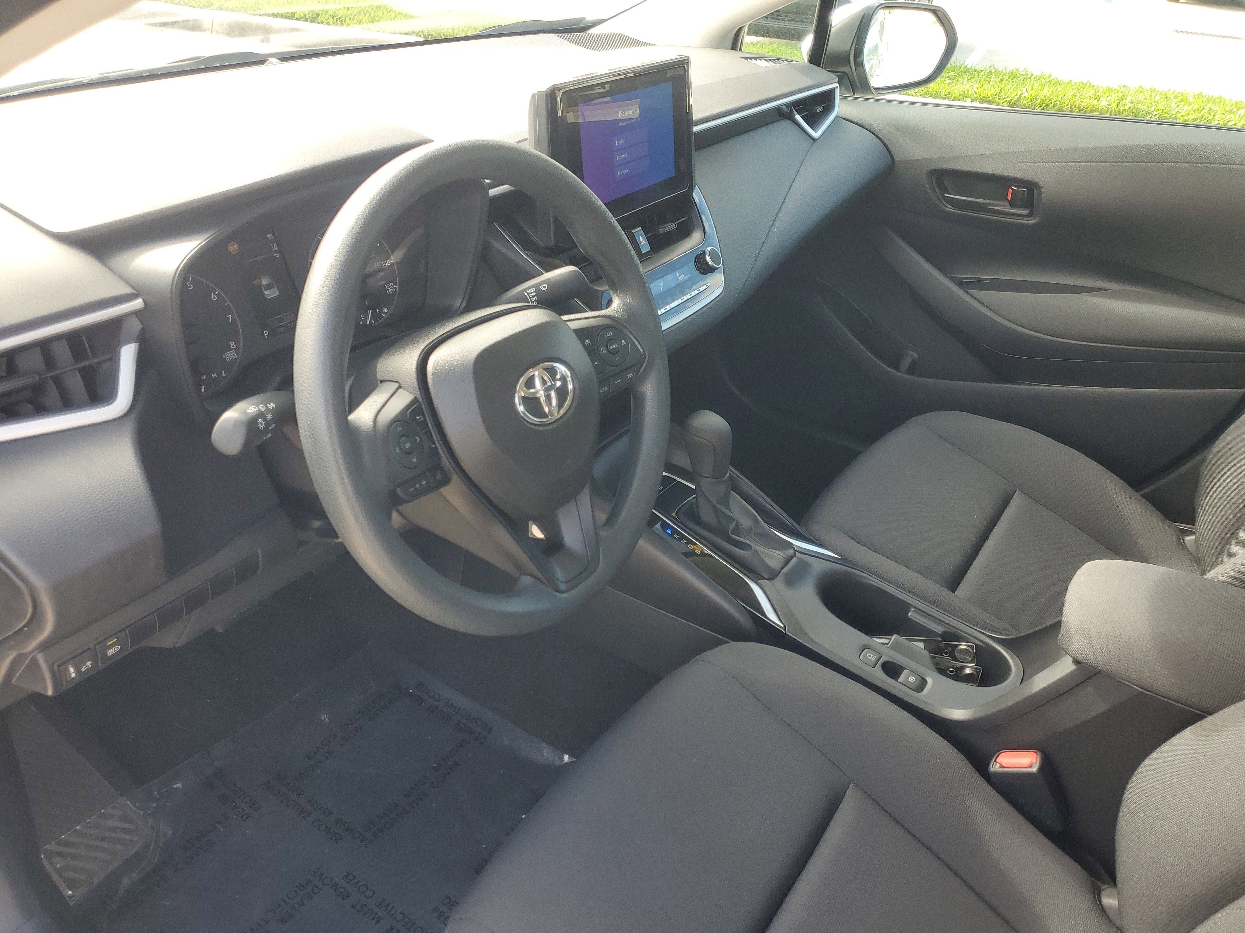 Used 2024 Toyota Corolla LE image 16