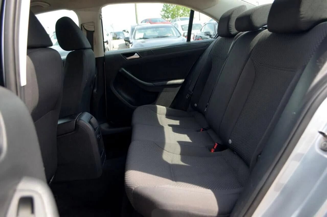 Used 2014 Volkswagen Jetta S FWD image 25