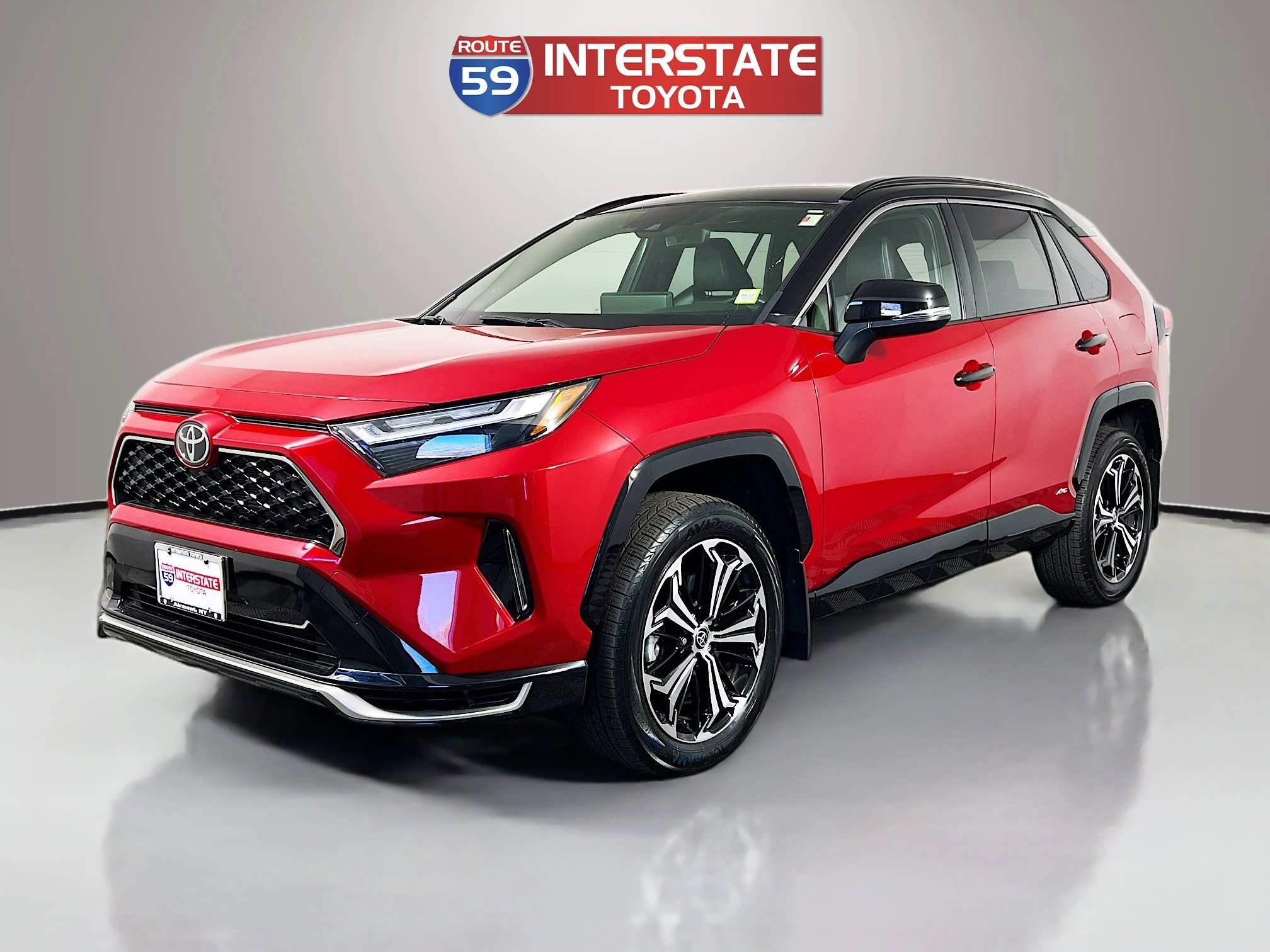 Certified 2025 Toyota RAV4 XSE w/ Weather Package AWD/4WD image 3