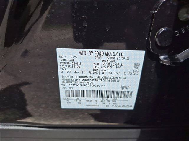 Used 2025 Ford Explorer ST w/ Sun And Sound Package AWD/4WD image 28