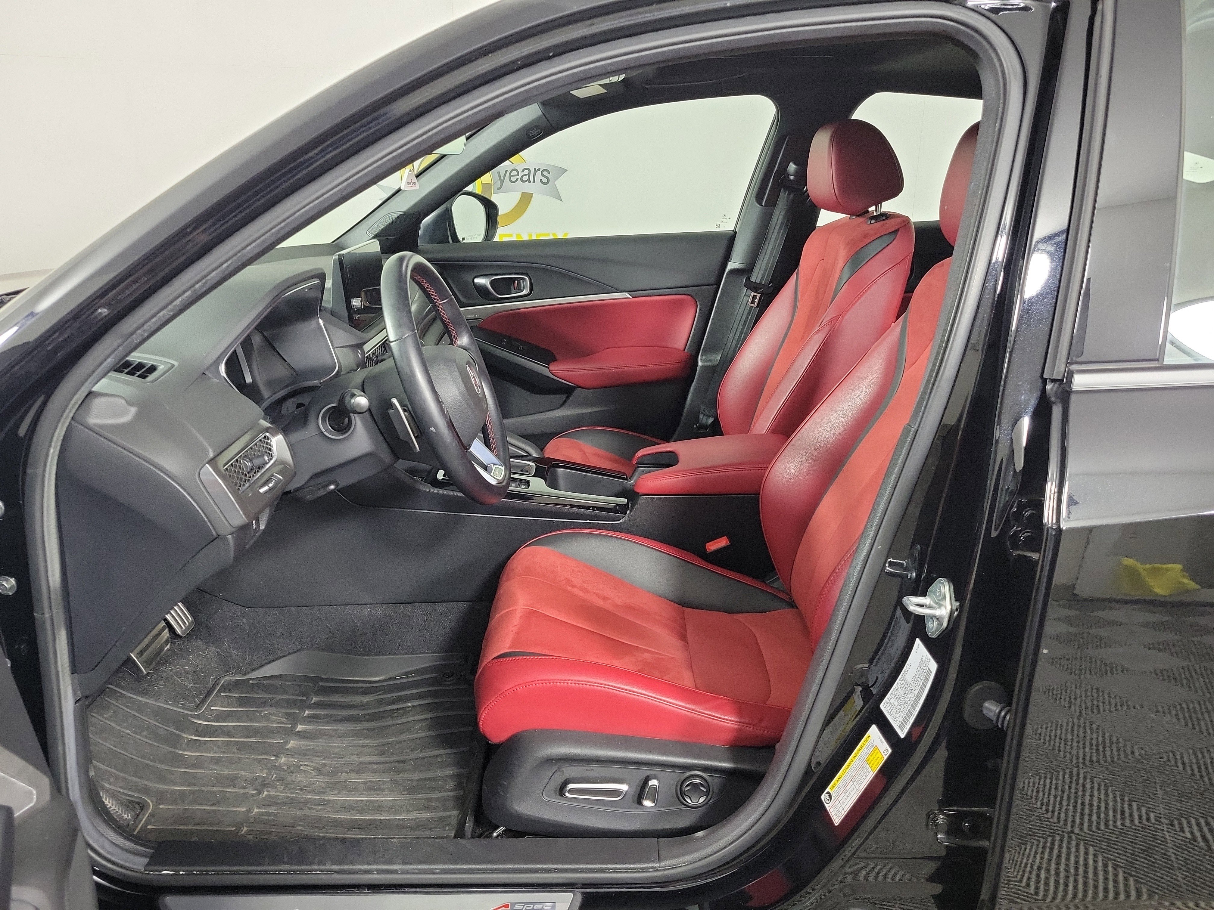 Used 2024 Acura Integra A-Spec image 5