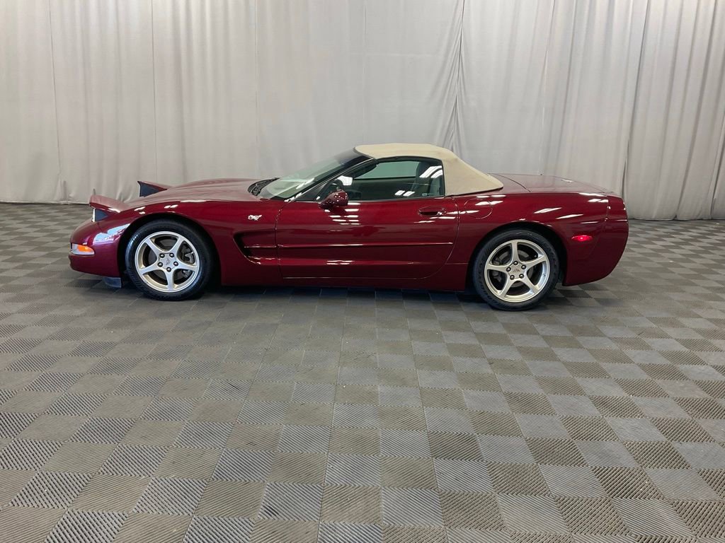 Used 2003 Chevrolet Corvette Convertible w/ Preferred Equipment Group1 RWD image 8