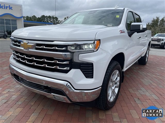 Used 2025 Chevrolet Silverado 1500 LTZ image 1