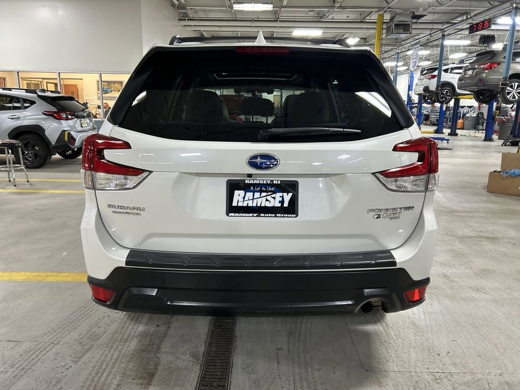 Certified 2021 Subaru Forester Premium image 7