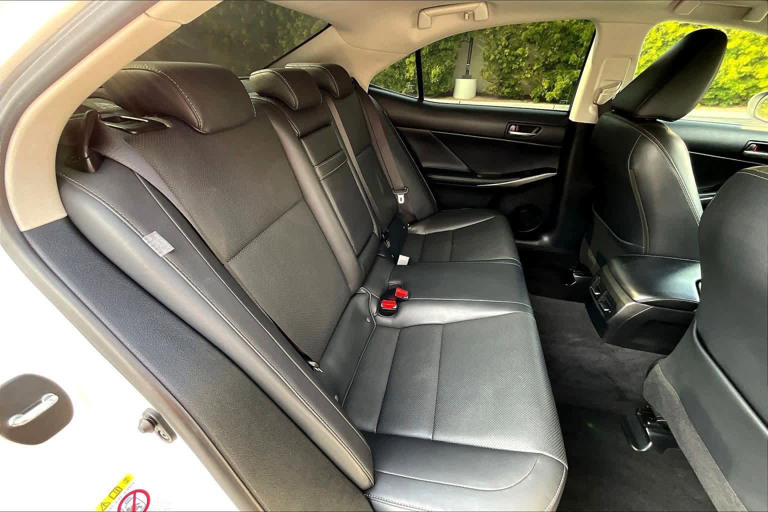 Used 2017 Lexus IS 200t w/ Navigation System Package image 19