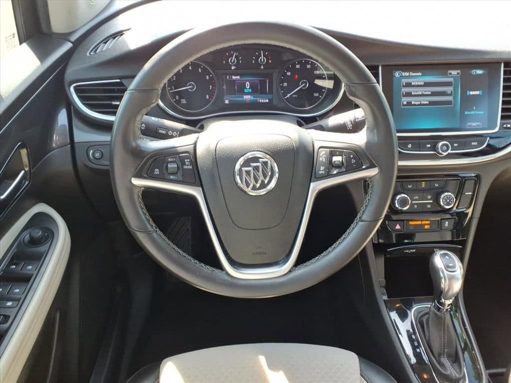Used 2019 Buick Encore Sport Touring FWD image 29