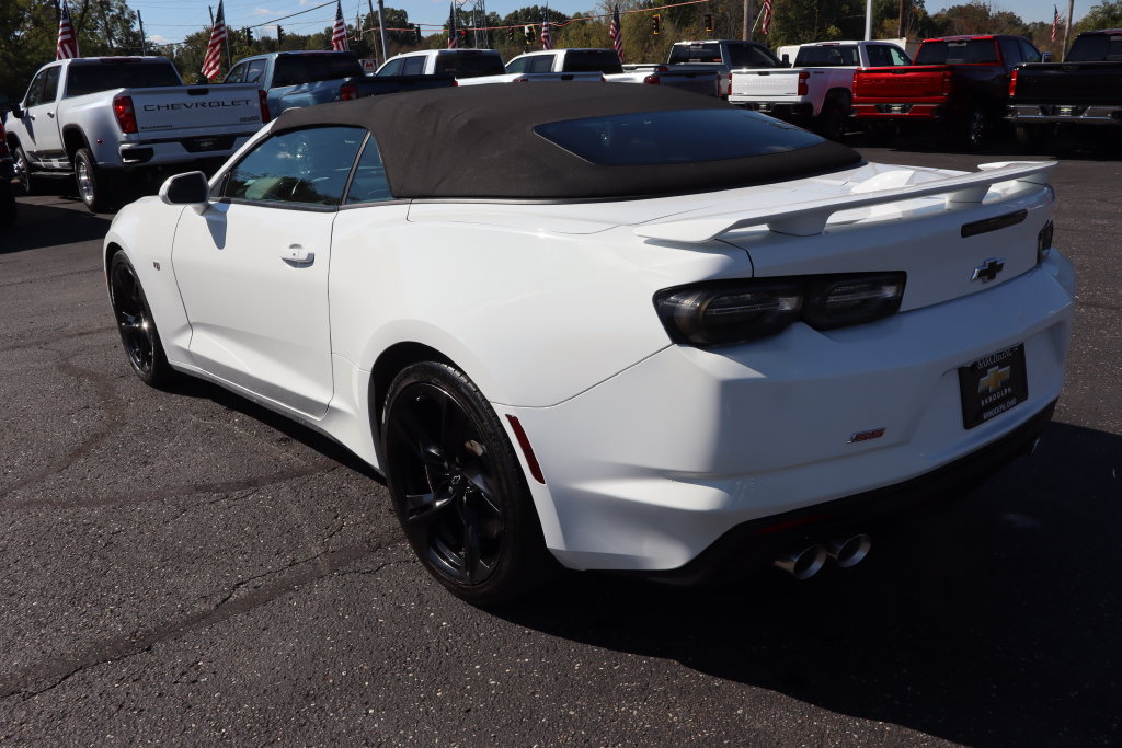 Used 2024 Chevrolet Camaro SS RWD image 3