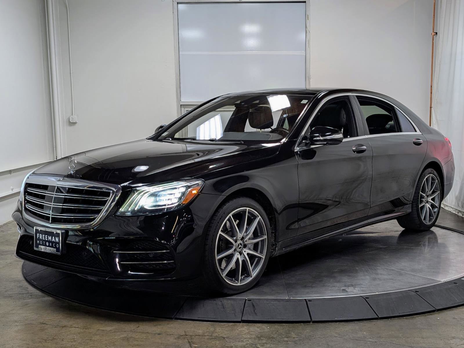 Used 2018 Mercedes-Benz S 450 Sedan image 4