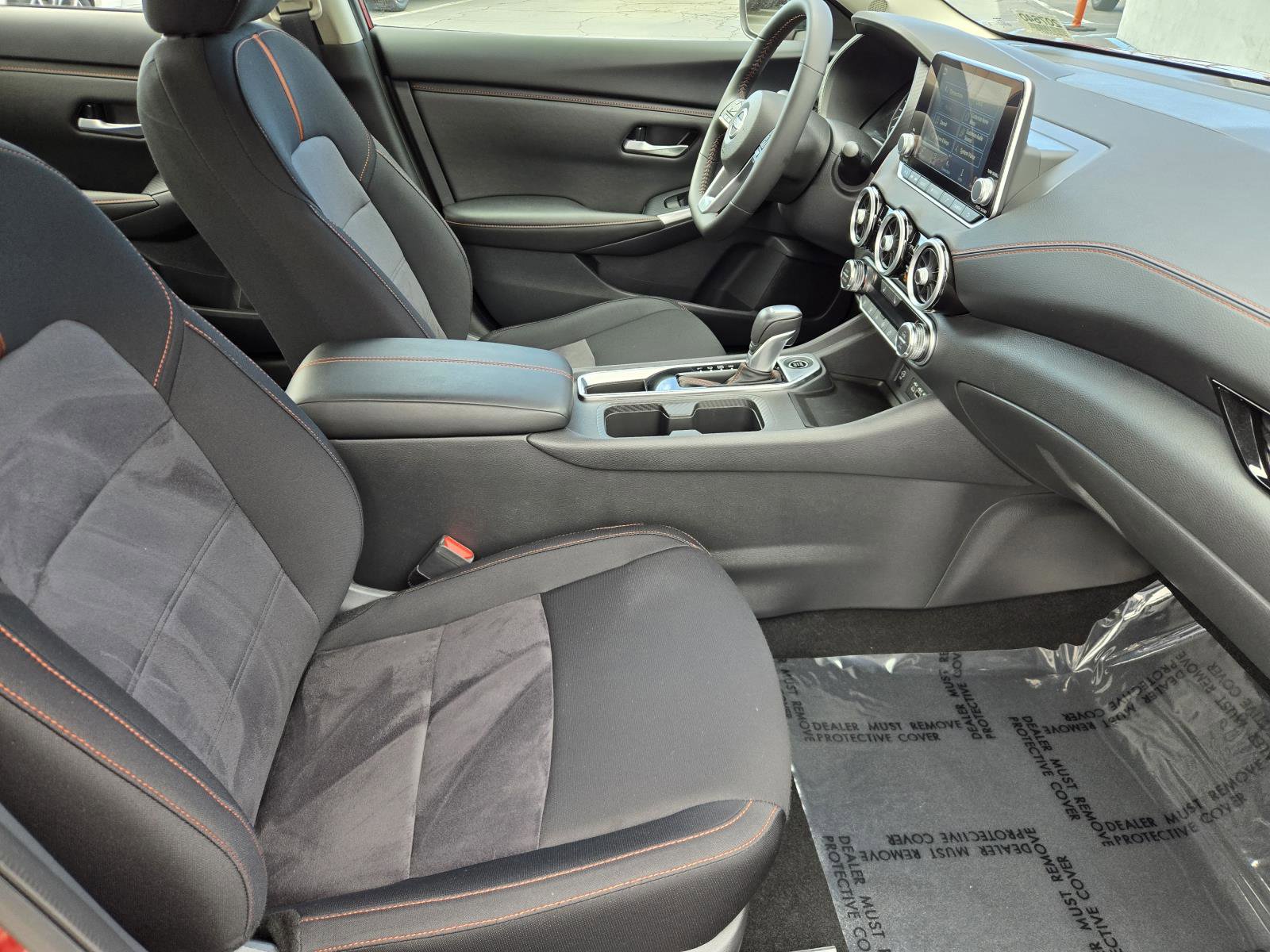 Used 2025 Nissan Sentra SR FWD image 32