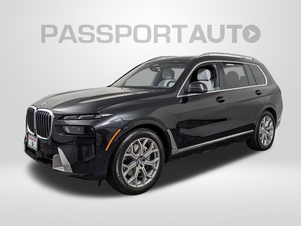 Used 2025 BMW X7 xDrive40i w/ Premium Package AWD/4WD image 1