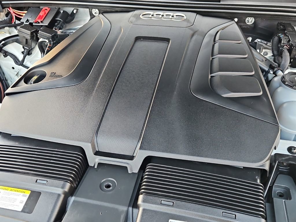 Used 2021 Audi Q7 2.0T Premium w/ Convenience Package image 29