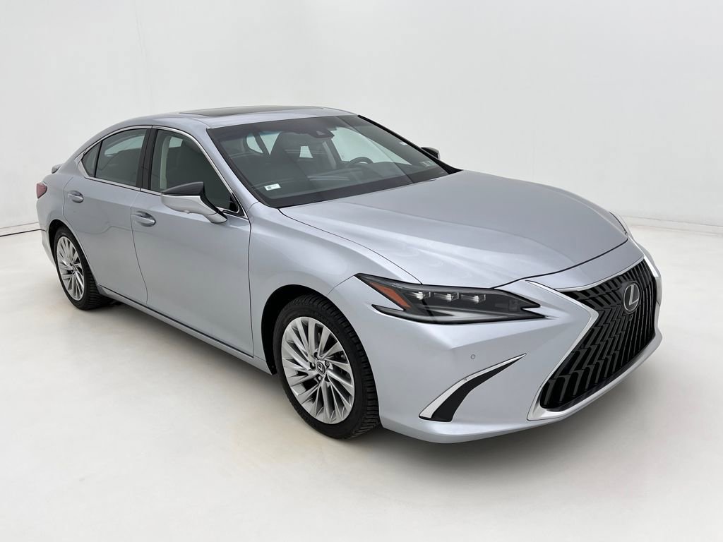 Used 2023 Lexus ES 300h Ultra Luxury video 2