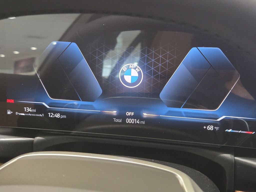 New 2026 BMW 330i xDrive Sedan w/ Convenience Package image 18