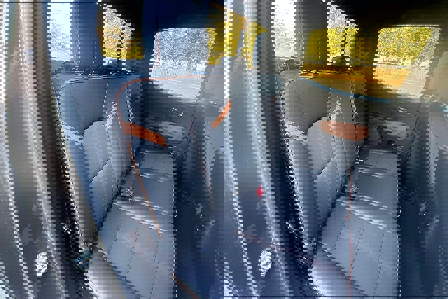 Used 2023 GMC Canyon AT4 w/ Technology Package image 28