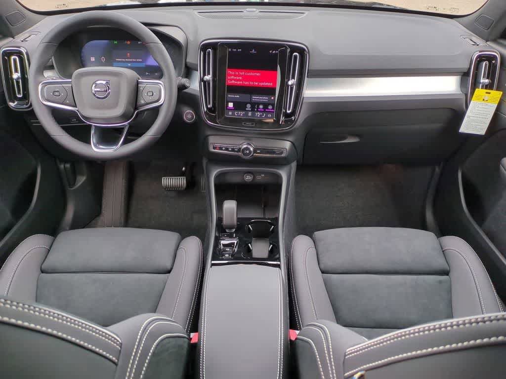New 2026 Volvo XC40 B5 Ultra w/ Protection Package Premier AWD/4WD image 14