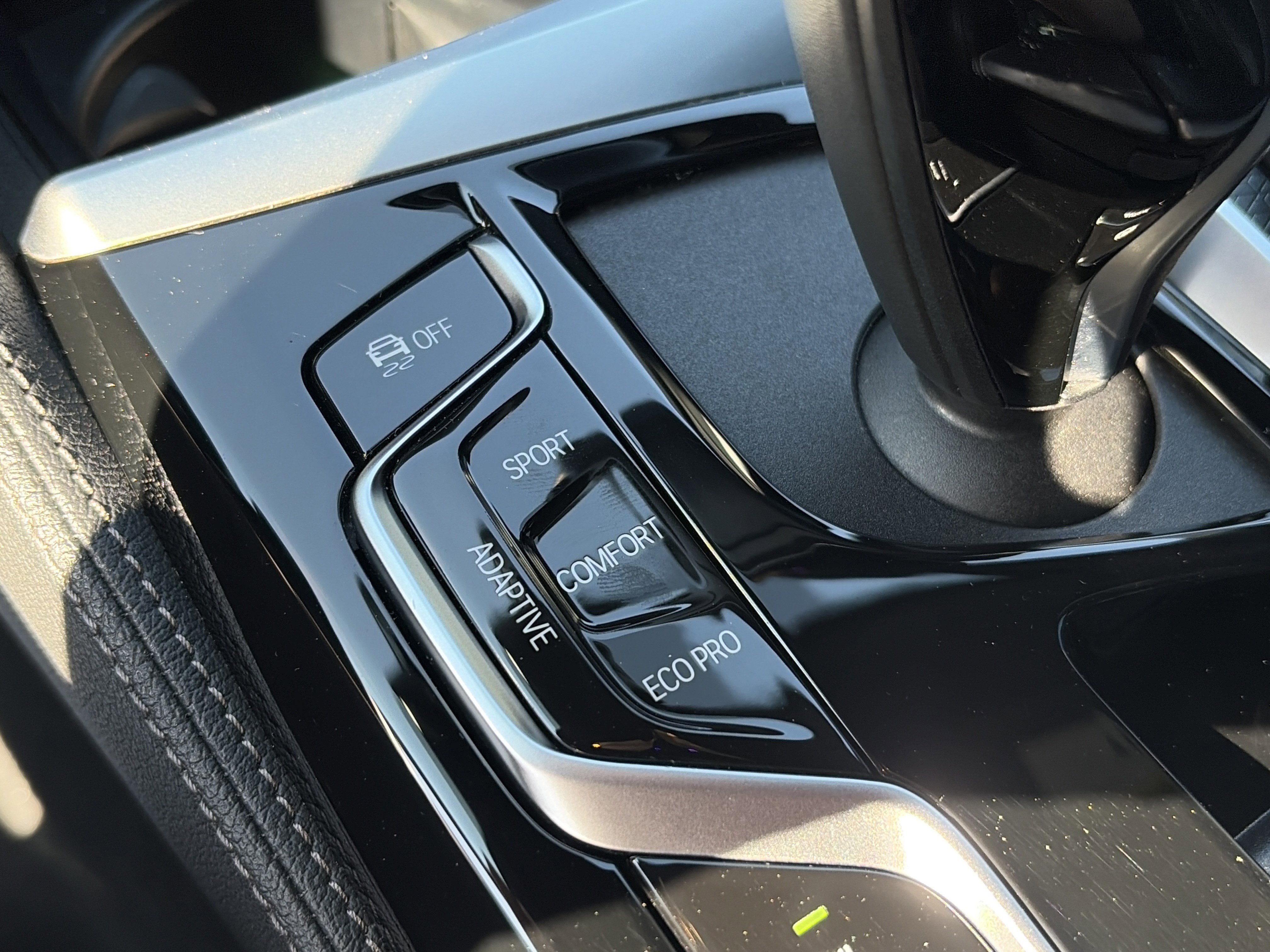 Used 2023 BMW M550i xDrive w/ Executive Package AWD/4WD image 72