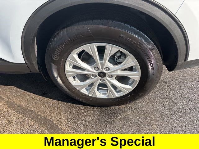 Used 2025 Ford Escape Active image 46