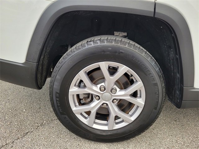 Used 2022 Jeep Grand Cherokee L Limited w/ Luxury Tech Group II image 22