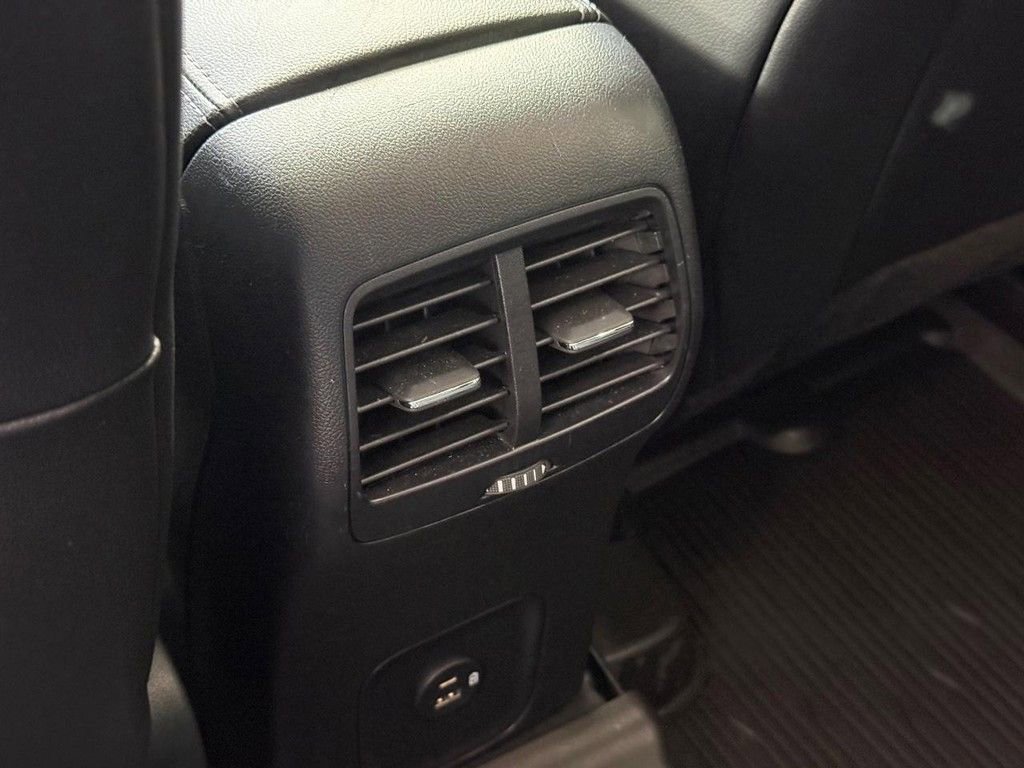 Used 2020 Ford Escape SE Sport AWD/4WD image 22