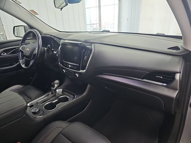 Used 2021 Chevrolet Traverse LT w/ LPO, Floor Liner Package AWD/4WD image 27
