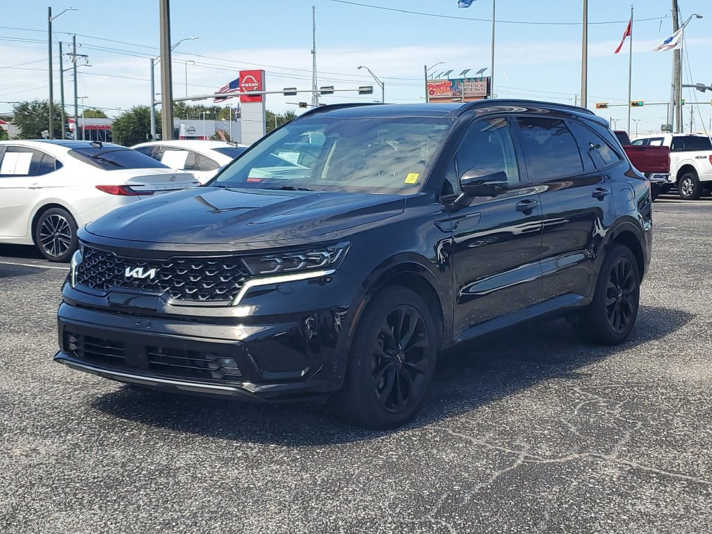 Used 2022 Kia Sorento SX FWD image 2