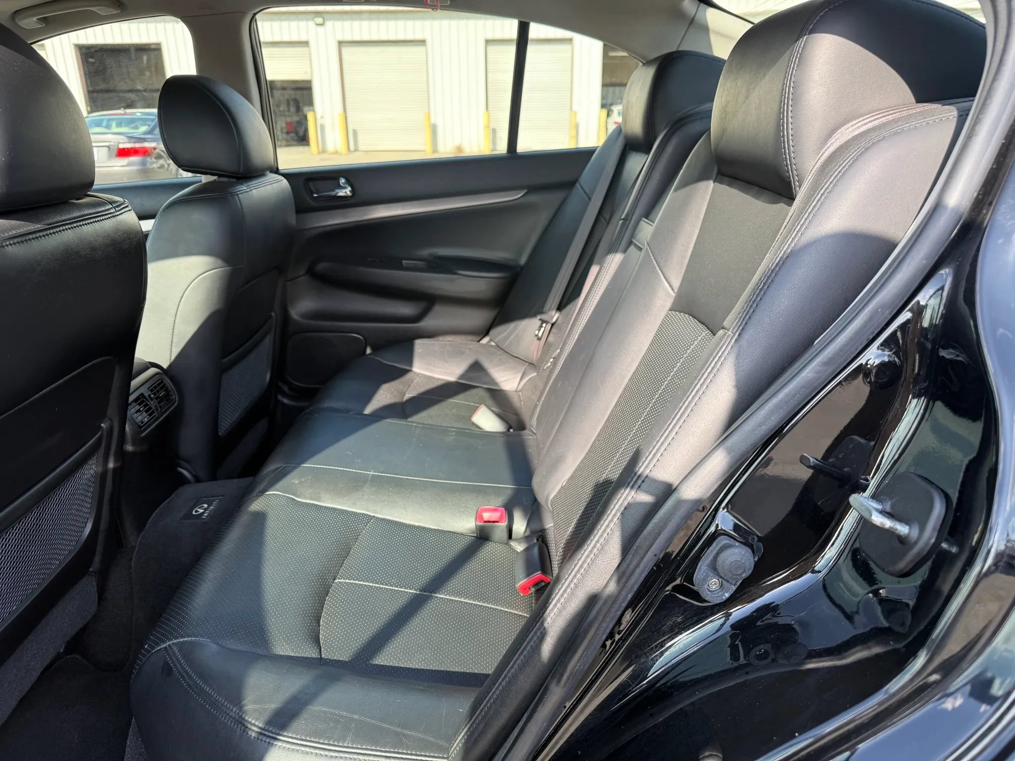 Used 2012 INFINITI G37 x Sedan w/ Premium Pkg AWD/4WD image 21
