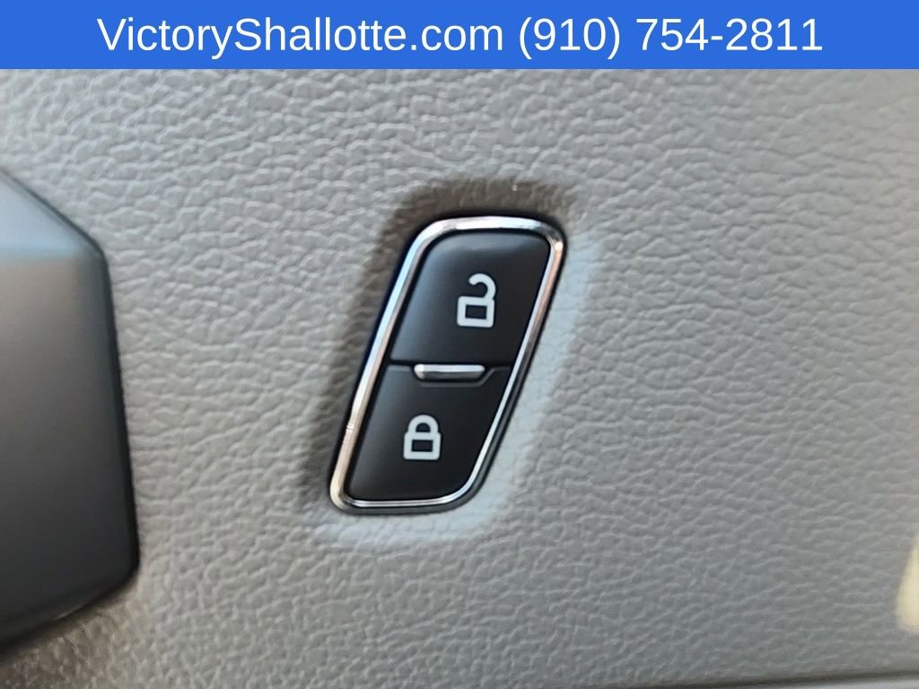 Used 2020 Ford F150 XLT AWD/4WD image 23