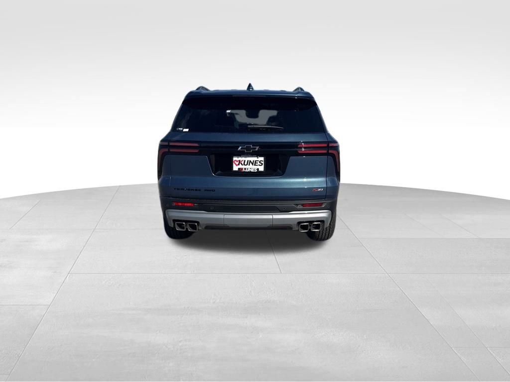 New 2026 Chevrolet Traverse Z71 w/ Driver Confidence Package image 7