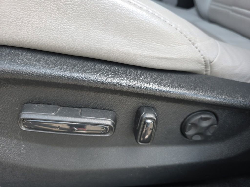 Used 2018 Honda CR-V EX-L image 11