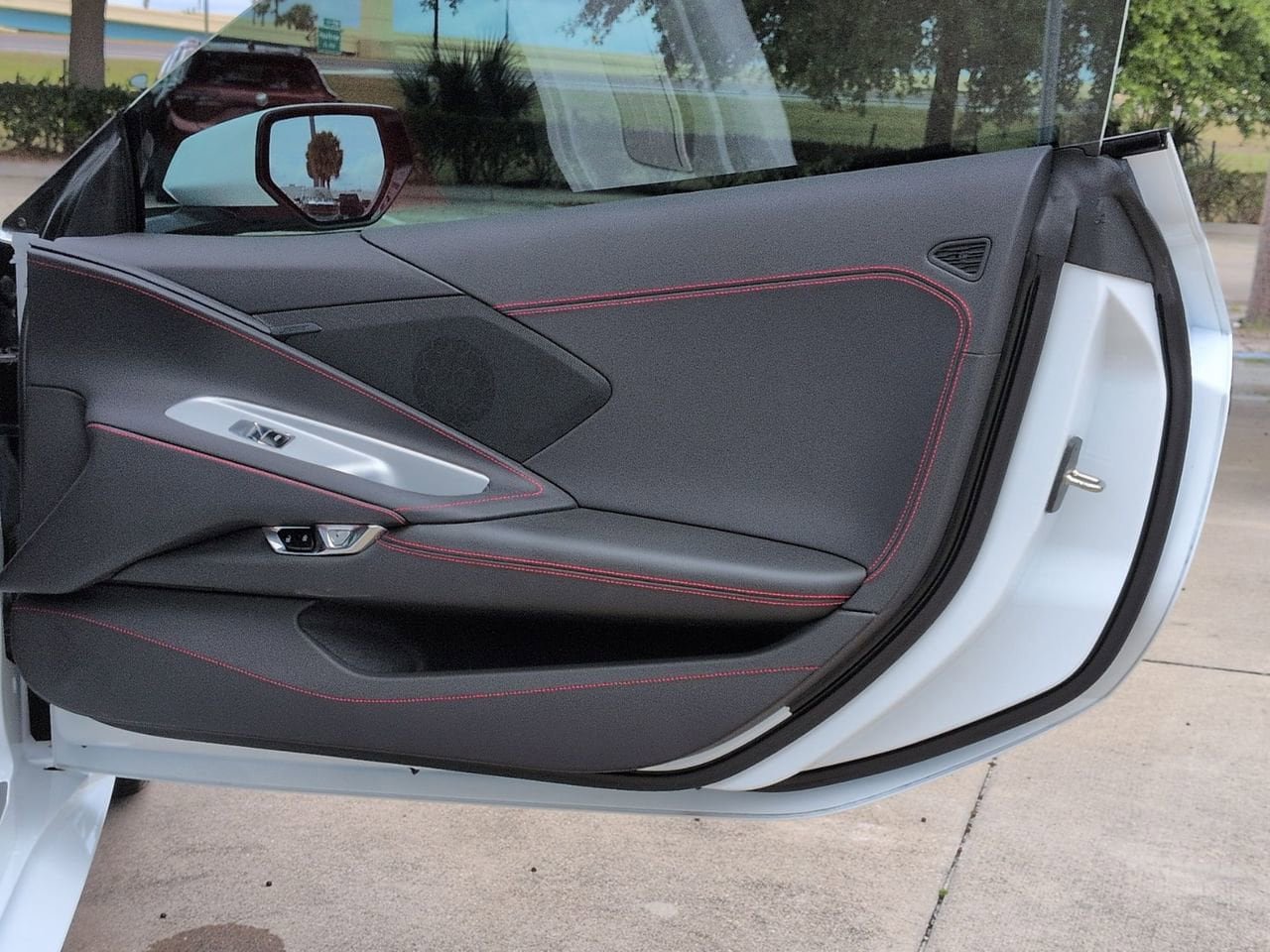 Used 2023 Chevrolet Corvette Stingray Convertible w/ 1LT RWD image 20