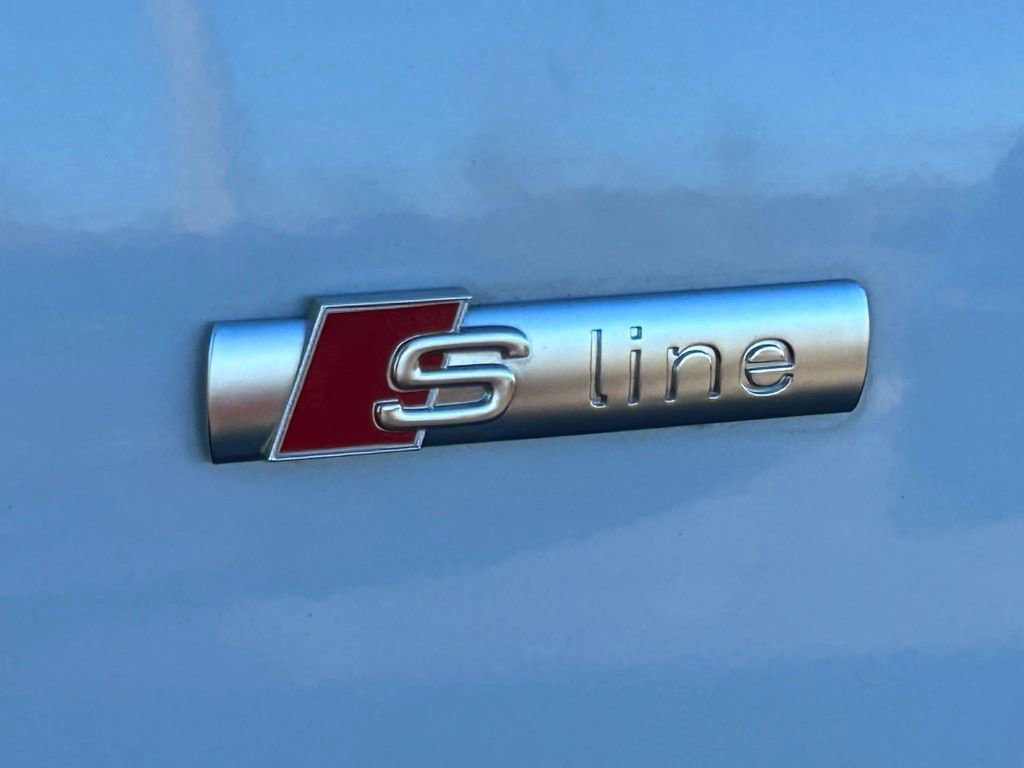 Used 2021 Audi Q3 2.0T Premium image 41