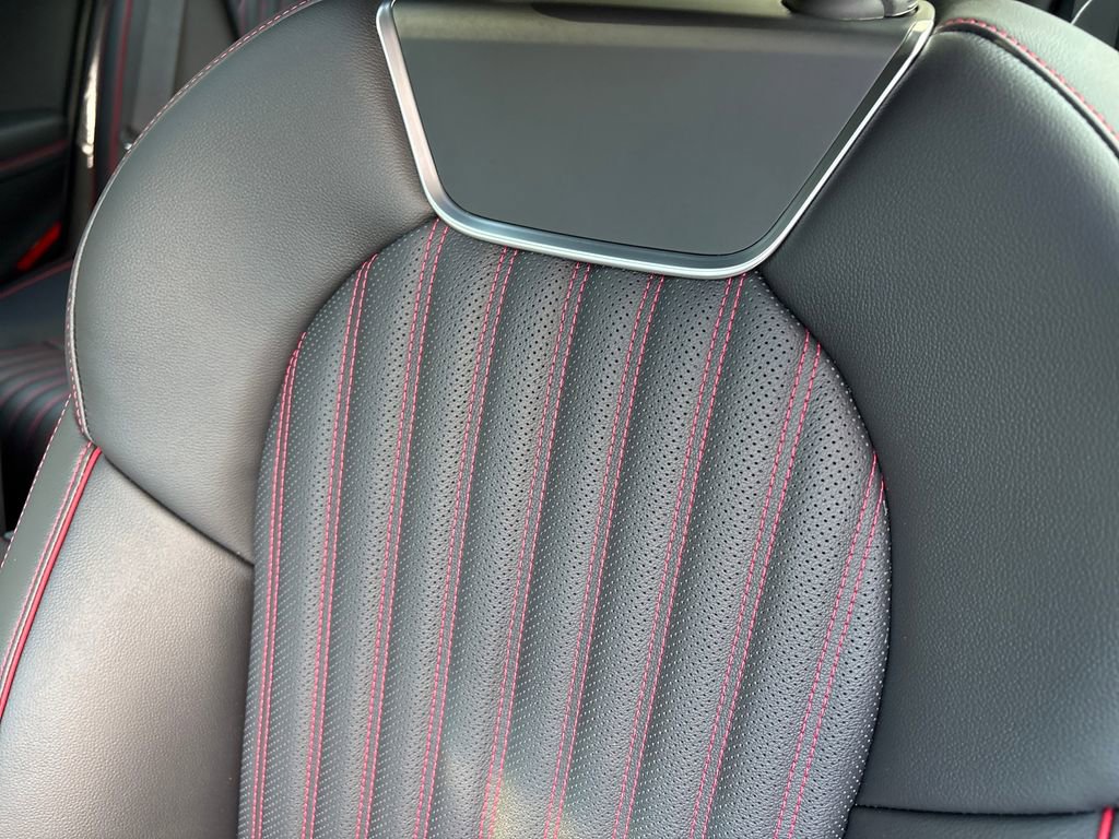 New 2026 Genesis G70 3.3T Sport Prestige RWD image 8