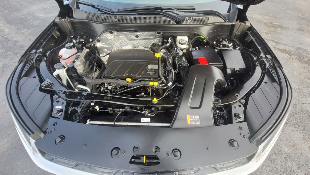 Used 2026 Chevrolet Trax LT FWD image 17