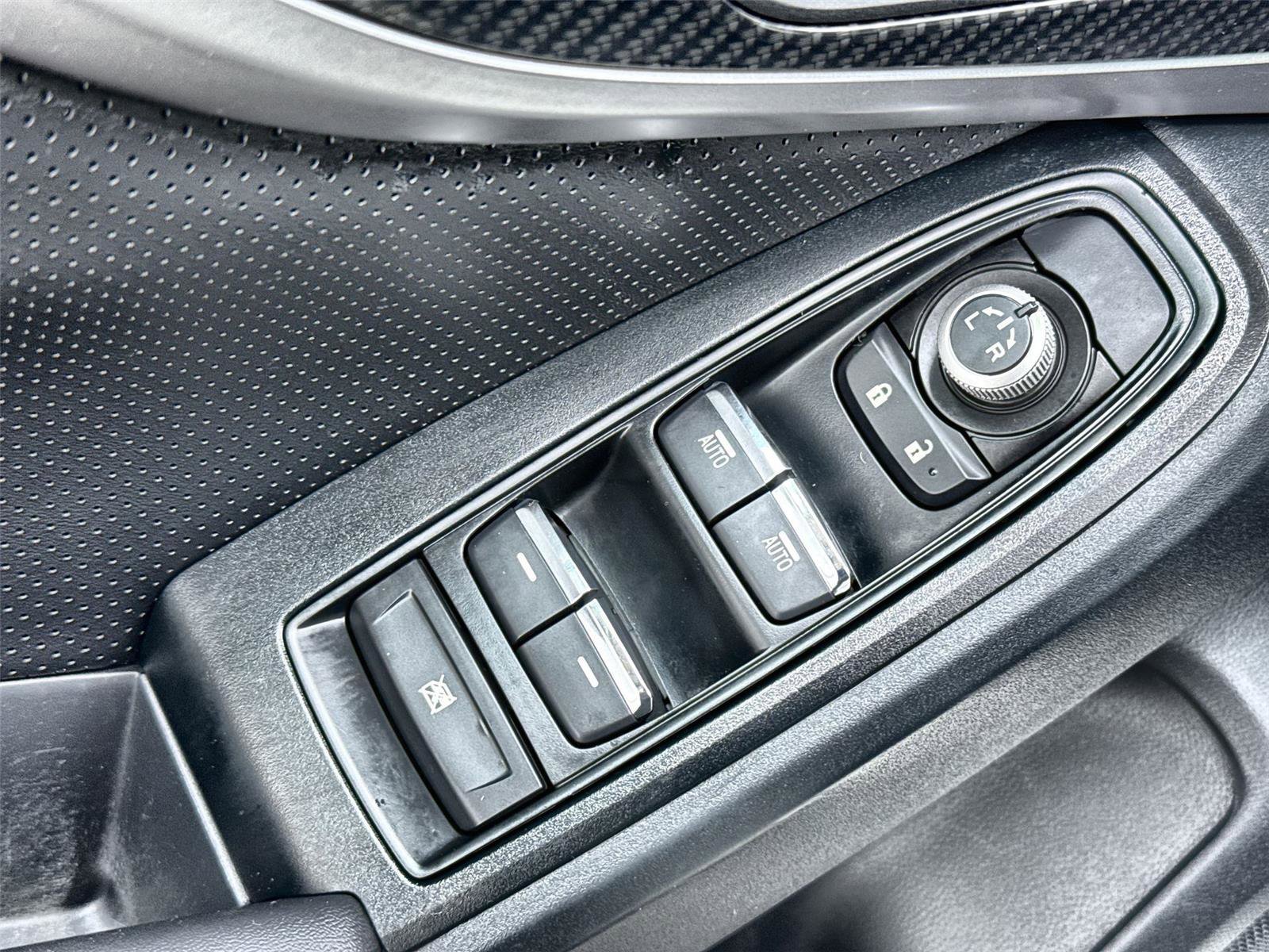 Used 2019 Subaru Crosstrek 2.0i Limited w/ Moonroof Package w/Navigation image 12