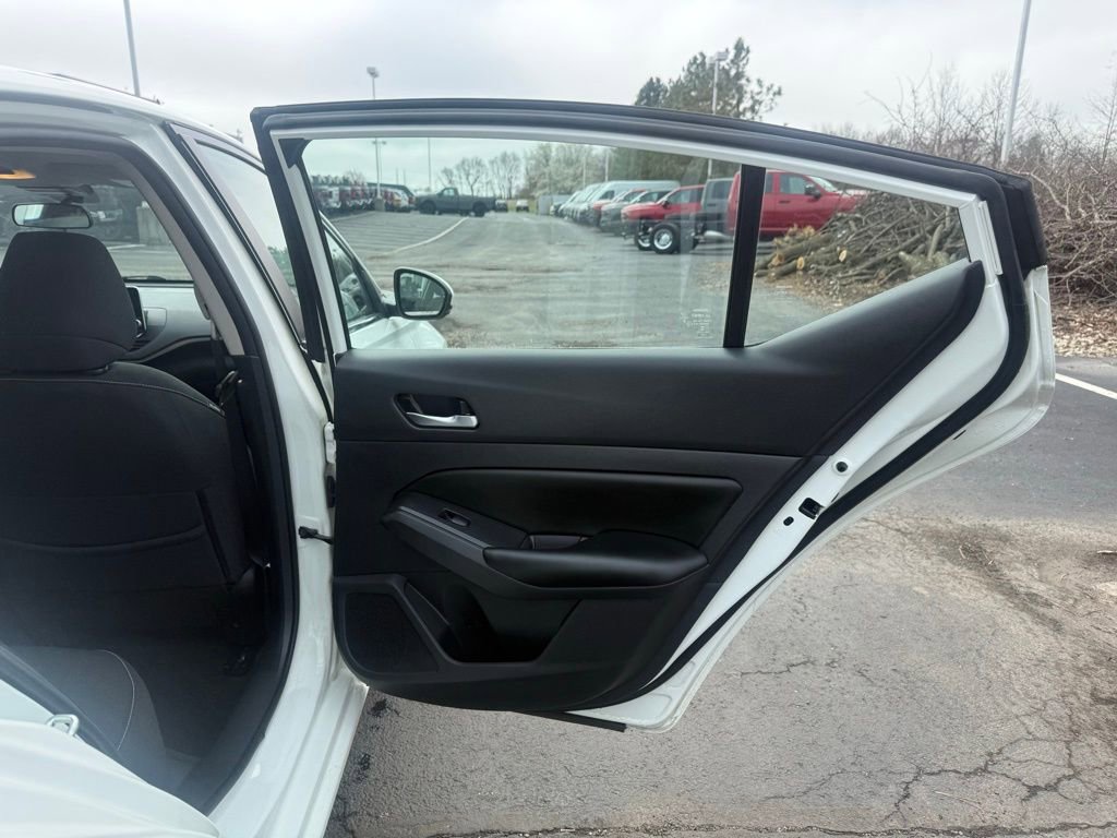 Used 2022 Nissan Altima 2.5 AWD/4WD image 38
