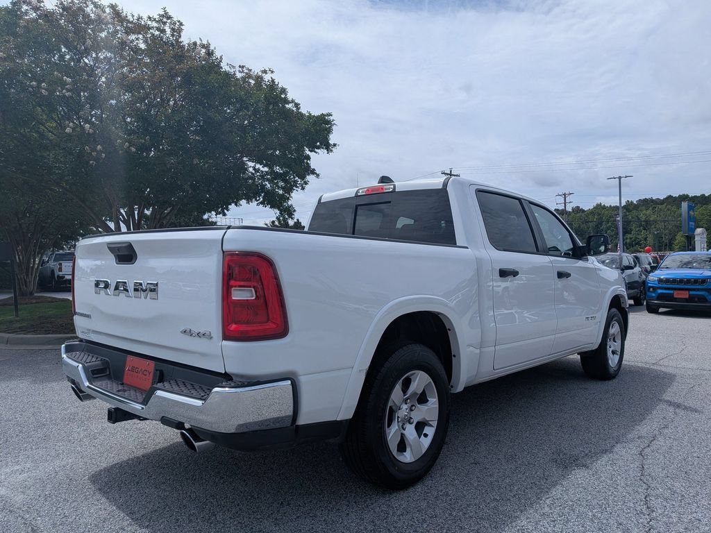 Used 2025 RAM 1500 Big Horn AWD/4WD image 8
