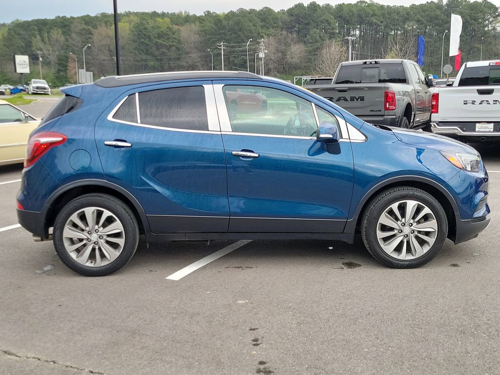 Used 2019 Buick Encore Preferred w/ Safety Package image 2