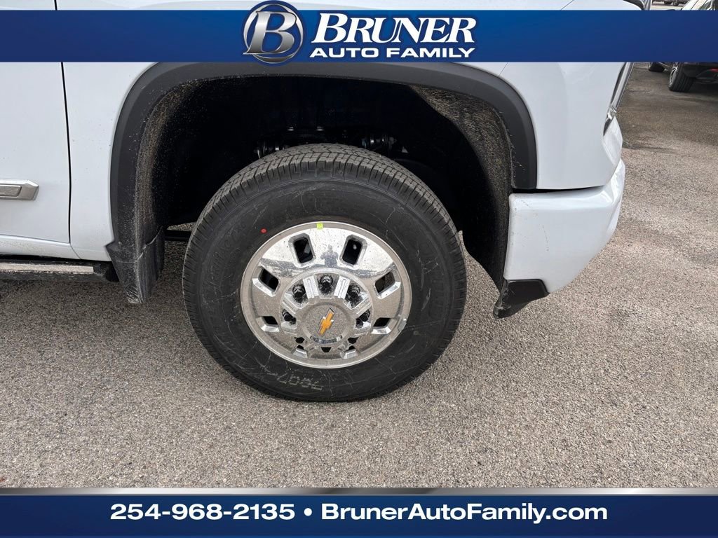 New 2026 Chevrolet Silverado 3500 High Country w/ Technology Package image 10