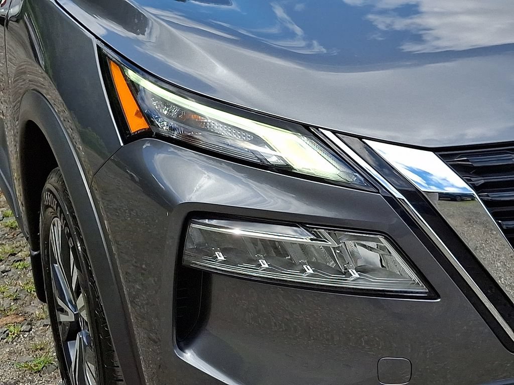 Certified 2023 Nissan Rogue SV AWD/4WD image 10
