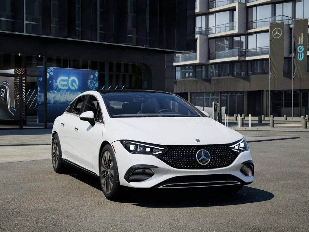 New 2026 Mercedes-Benz EQE 320+ Sedan image 9
