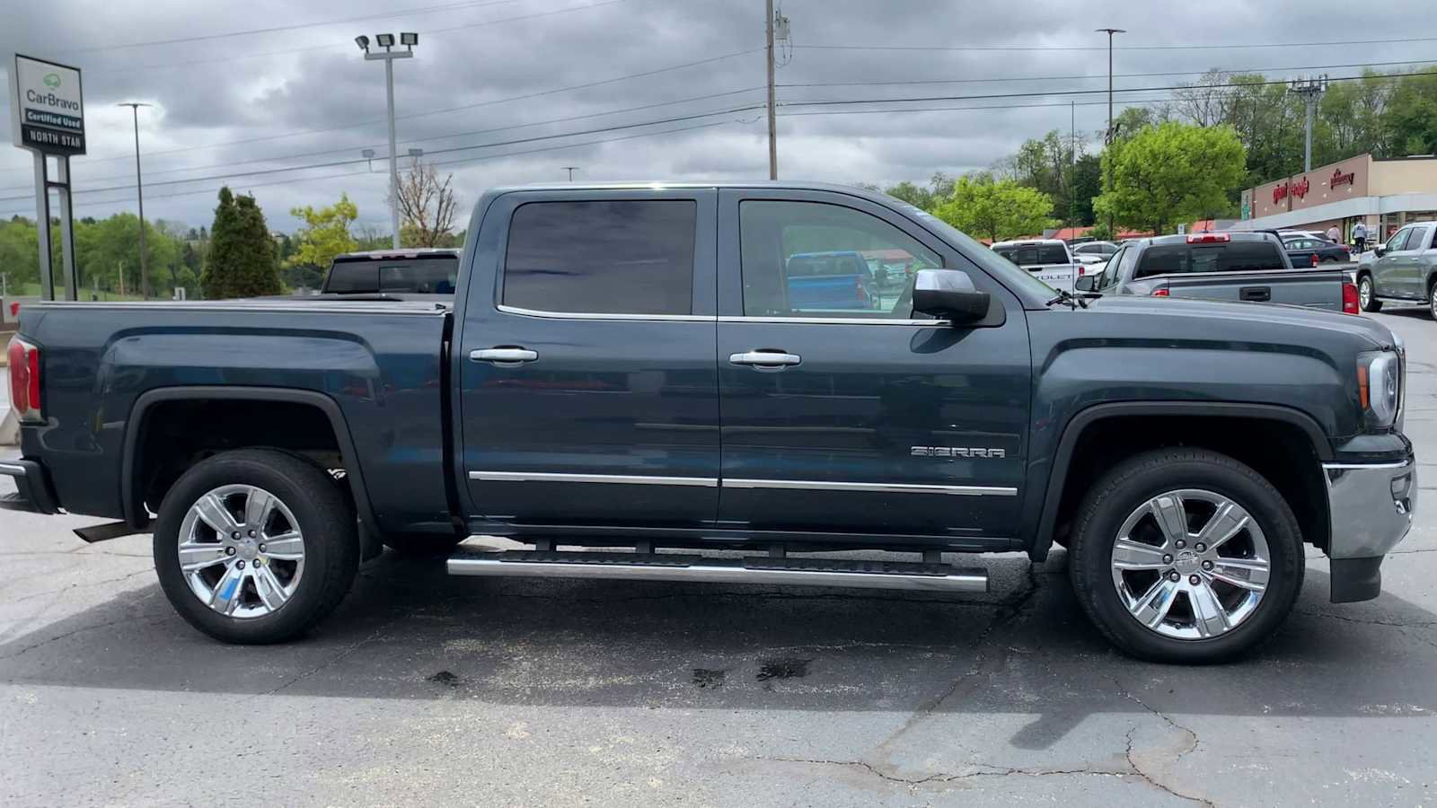 Certified 2018 GMC Sierra 1500 SLT w/ Enhanced Driver Alert Package RWD image 9