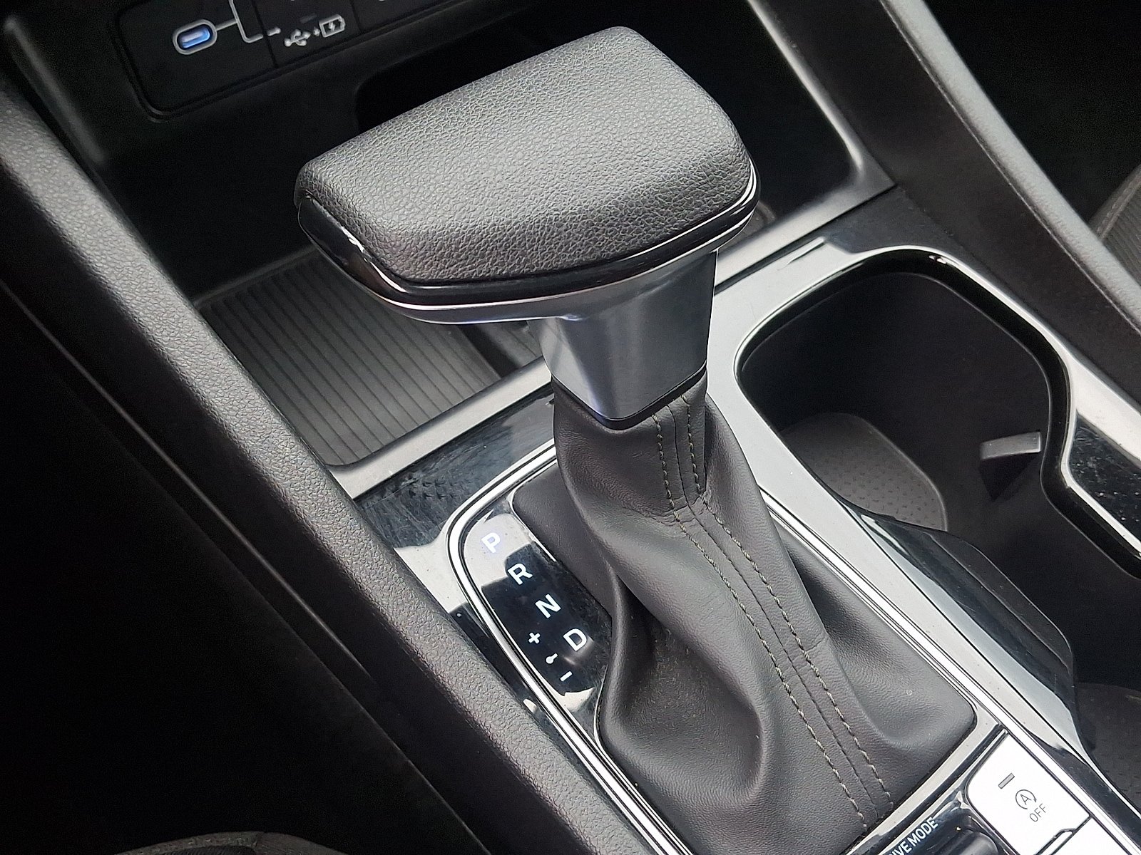 Certified 2025 Hyundai Tucson SEL AWD/4WD image 15