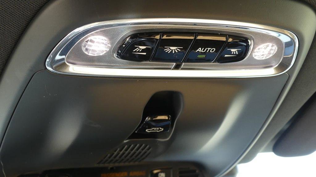 Used 2019 Volvo XC60 T8 Inscription w/ Protection Package Premier image 29