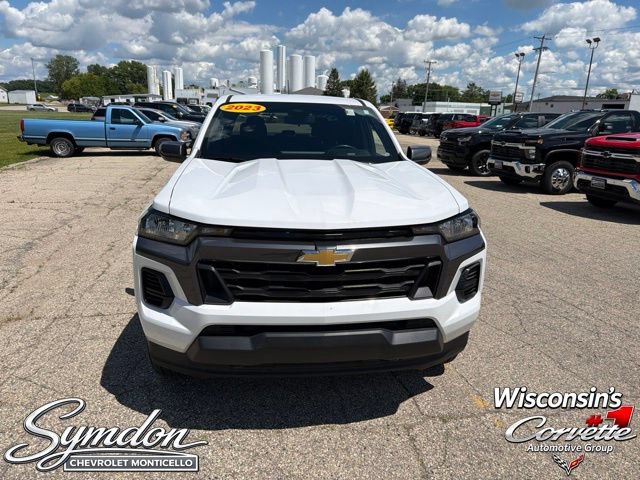 Used 2023 Chevrolet Colorado LT AWD/4WD image 9