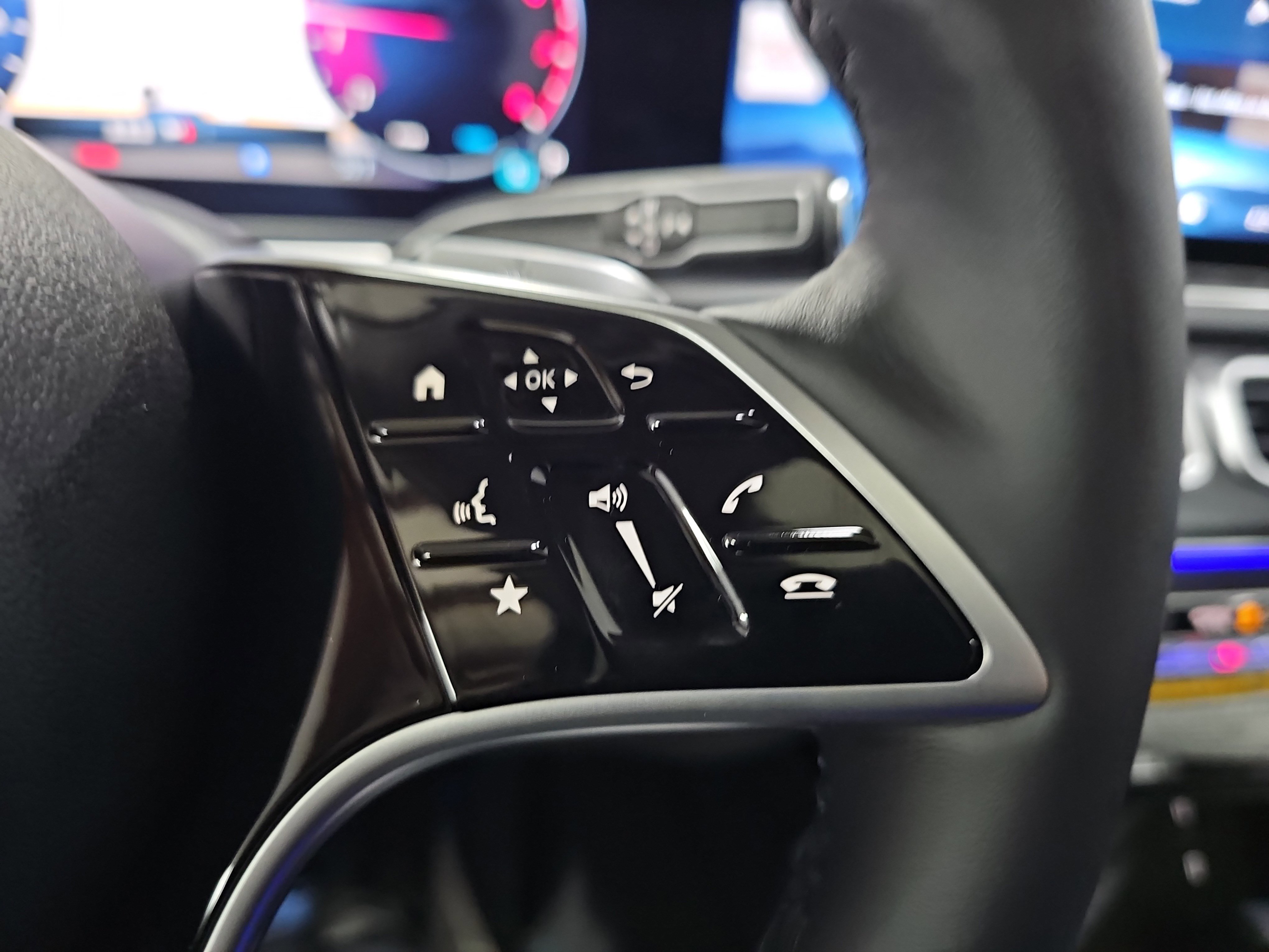 New 2026 Mercedes-Benz GLE 450 4MATIC Coupe image 19
