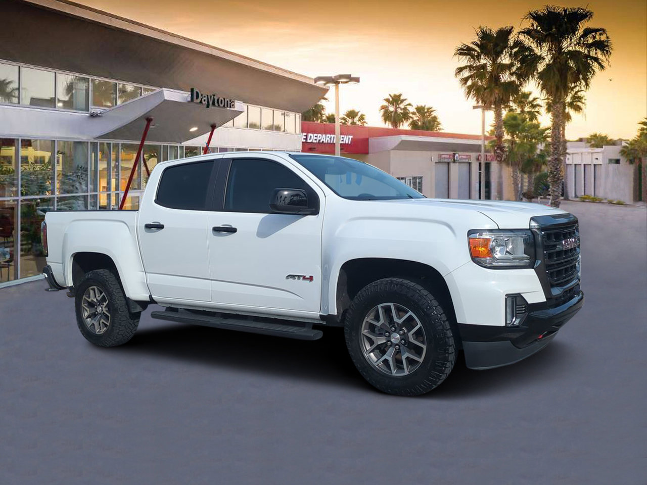 Used 2022 GMC Canyon AT4 w/ Trailering Package