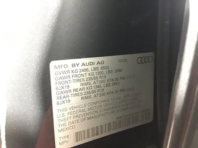 Used 2025 Audi Q5 Premium w/ Premium Plus AWD/4WD image 30