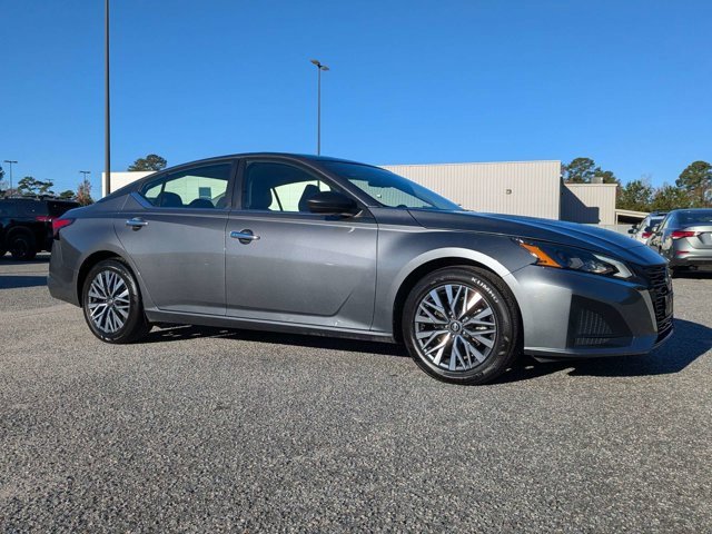 Certified 2024 Nissan Altima 2.5 SV image 2