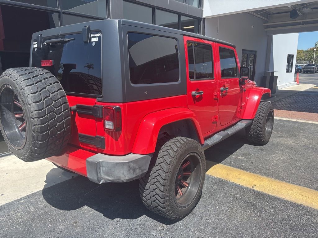 Used 2018 Jeep Wrangler Unlimited Sahara image 9