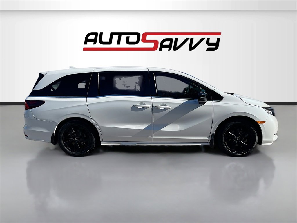 Used 2023 Honda Odyssey Sport image 8